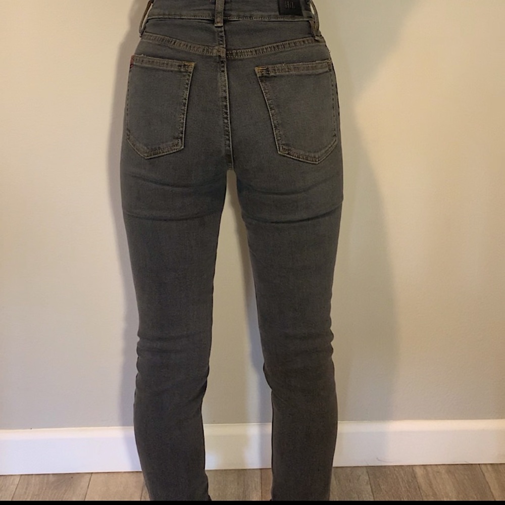 BDG High Waisted Girlfriend Jeans